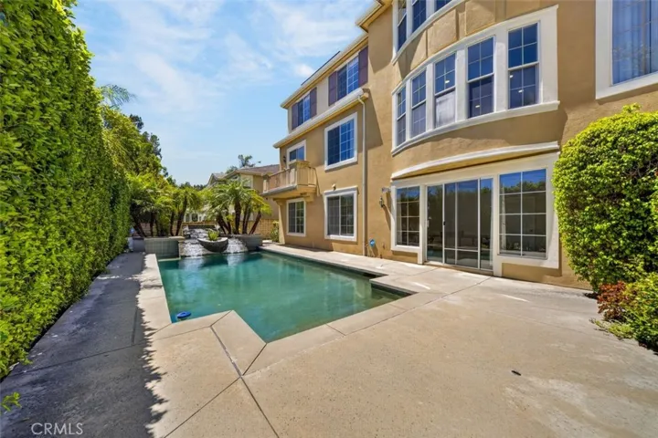 2420 Vista Del Sol, La Verne, California 91750