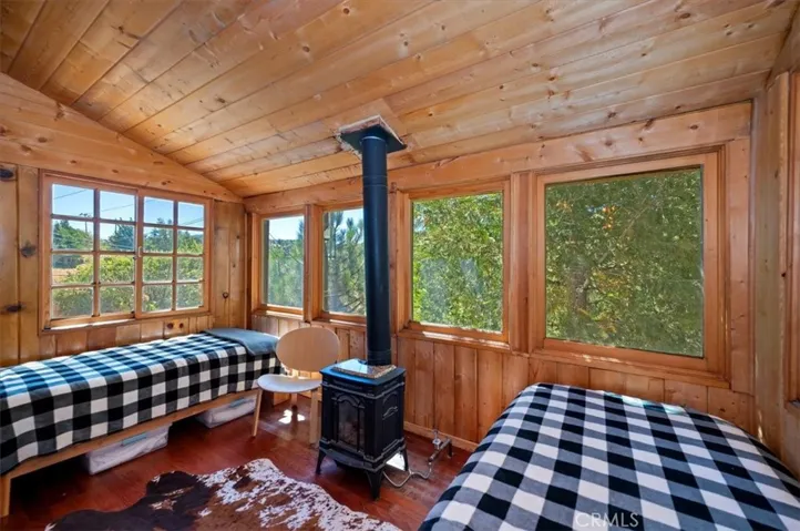 168 Craghill, Cedar Glen, California 92321
