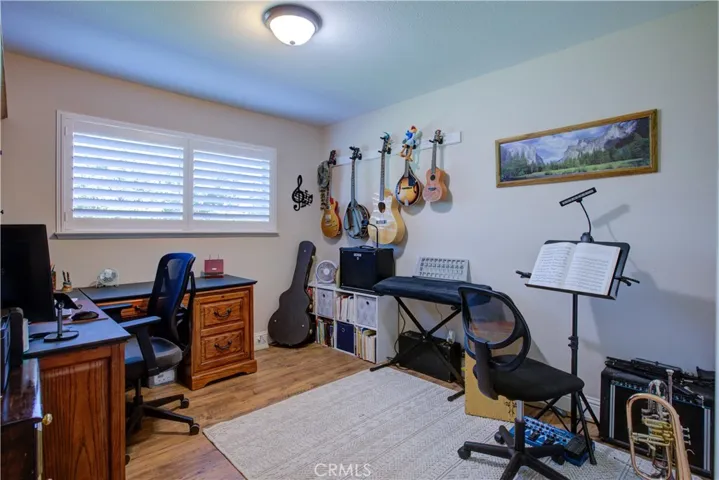 2453 Hemlock Court, Merced, California 95340