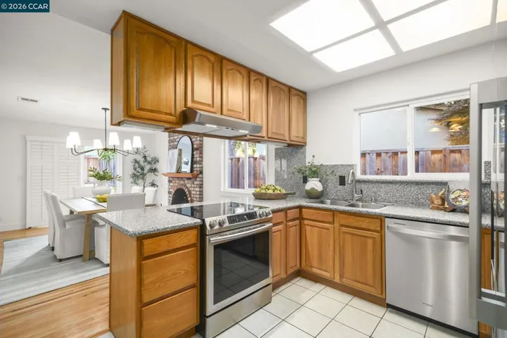 9689 Davona Dr, San Ramon, California 94583