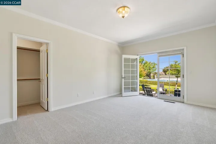 lower bedroom suite 2