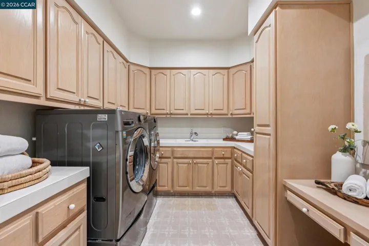 Main level laundry room