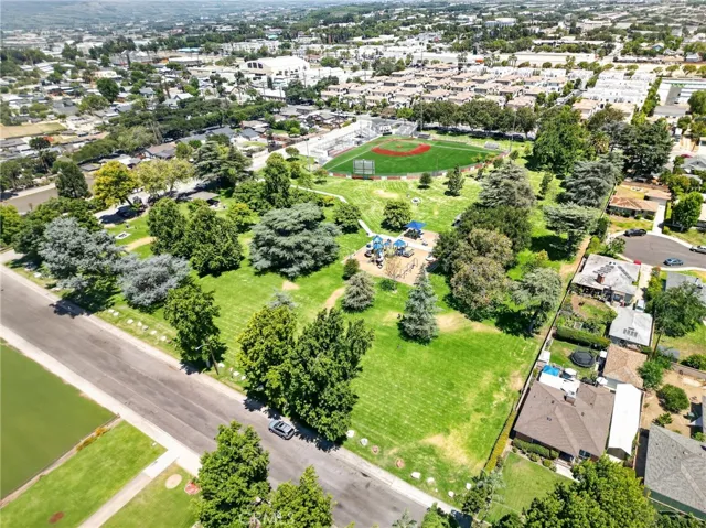 596 Katy, Upland, California 91786