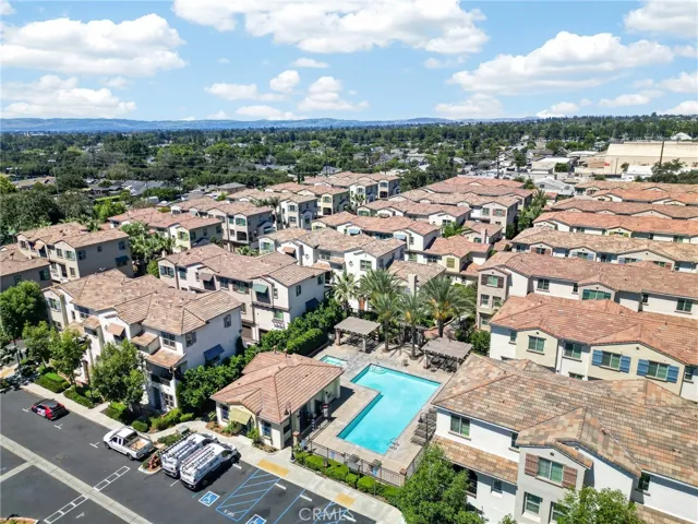 596 Katy, Upland, California 91786