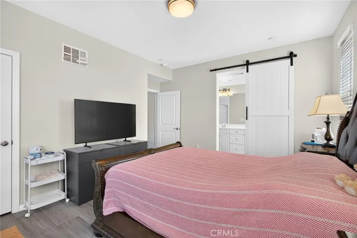 596 Katy, Upland, California 91786