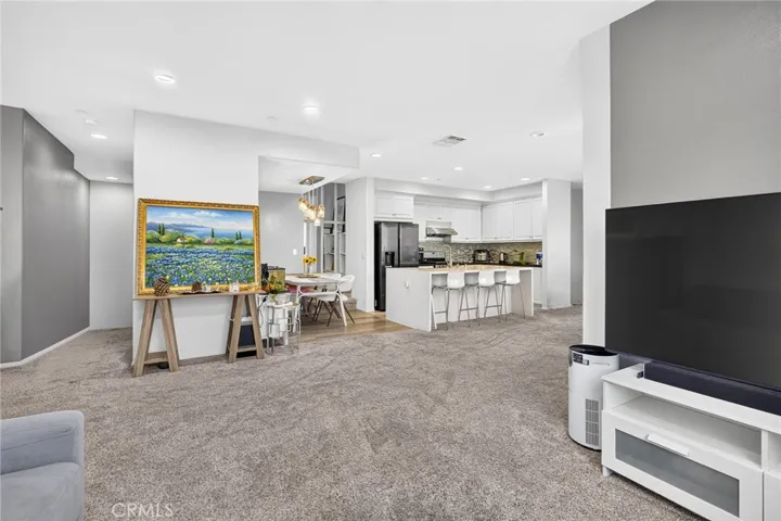 596 Katy, Upland, California 91786