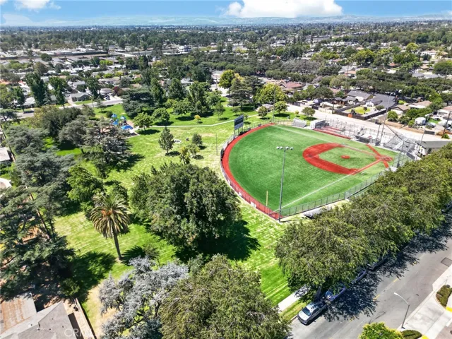 596 Katy, Upland, California 91786