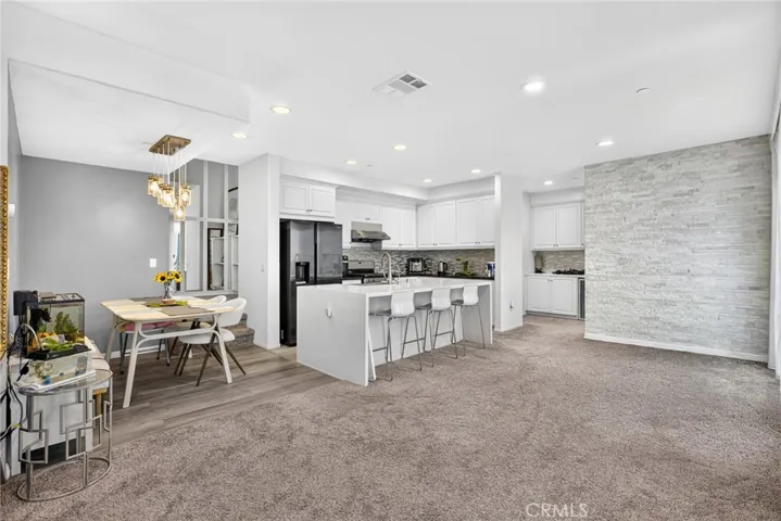 596 Katy, Upland, California 91786