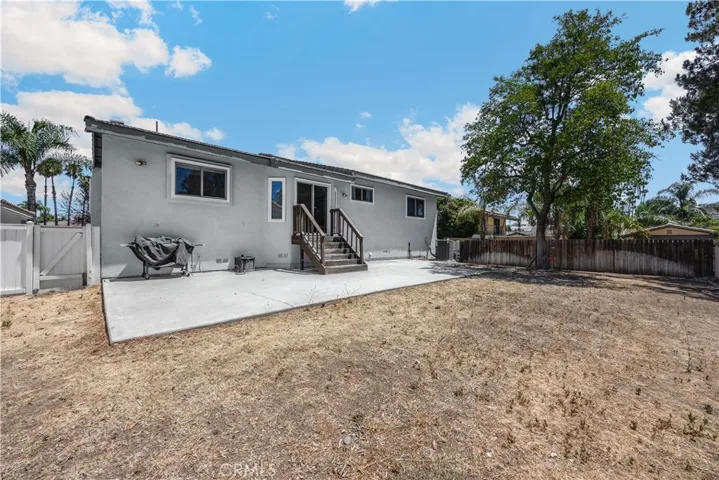 30833 Burning Tree Drive, Canyon Lake, California 92587