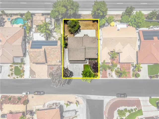 30833 Burning Tree Drive, Canyon Lake, California 92587