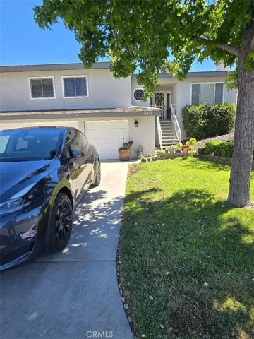 30833 Burning Tree Drive, Canyon Lake, California 92587