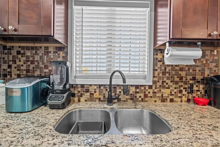407 E Sunset, Long Beach, California 90805
