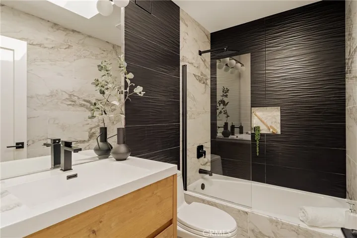 3619 Lowry Road, Los Angeles, California 90027