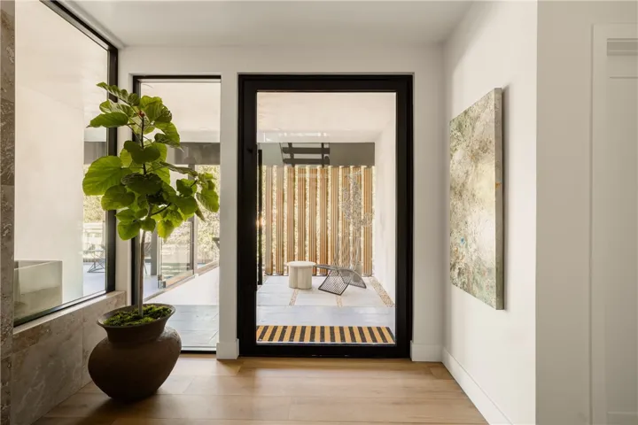 3619 Lowry Road, Los Angeles, California 90027