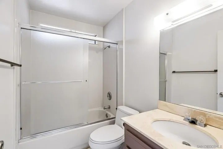 3050 Redford, San Diego, California 92139