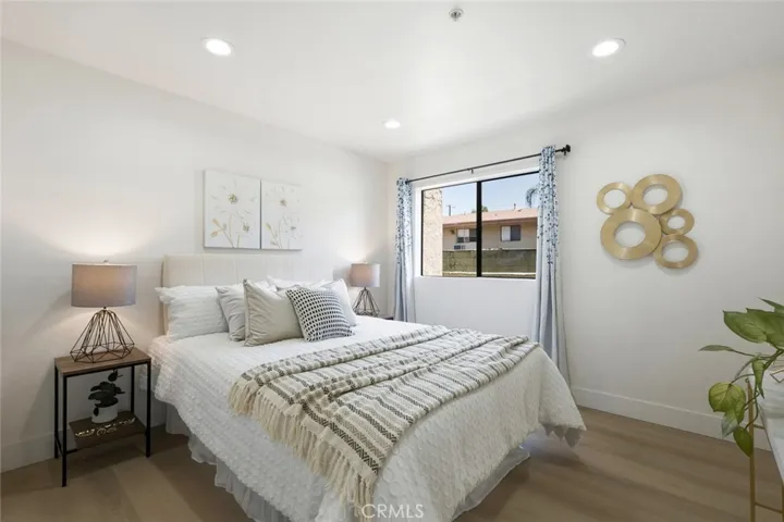 64 N Mar Vista Avenue, Pasadena, California 91106