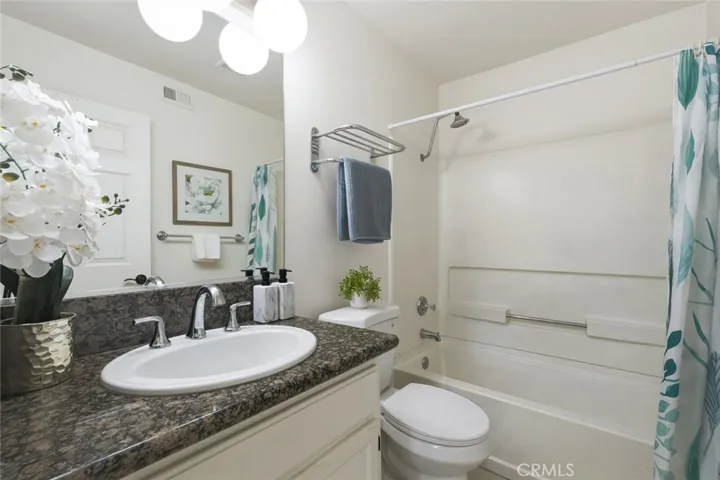 64 N Mar Vista Avenue, Pasadena, California 91106