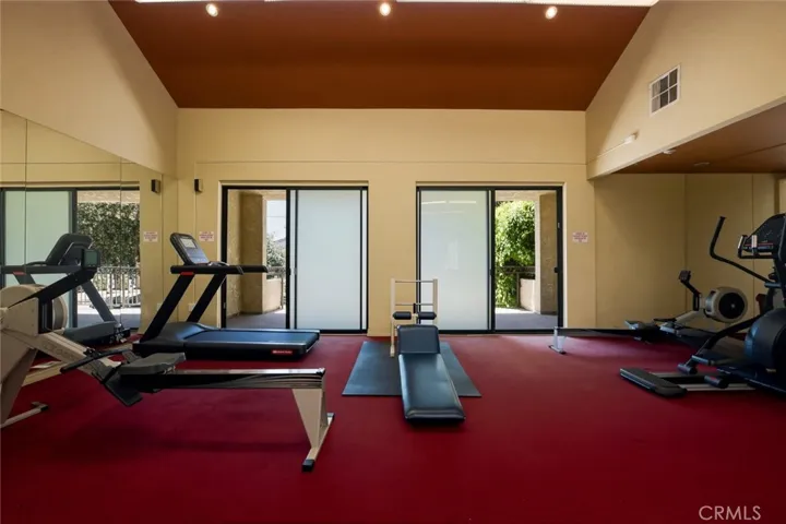 64 N Mar Vista Avenue, Pasadena, California 91106