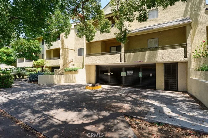 64 N Mar Vista Avenue, Pasadena, California 91106