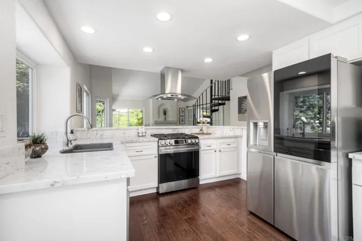 4710 Majorca Way, Oceanside, California 92056