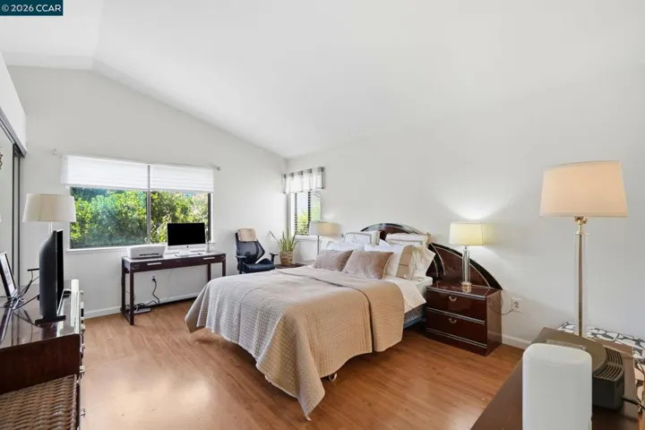 1032 Burnham Dr, Pittsburg, California 94565