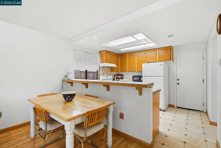 1032 Burnham Dr, Pittsburg, California 94565