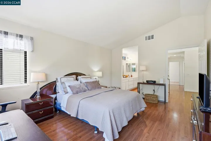 1032 Burnham Dr, Pittsburg, California 94565