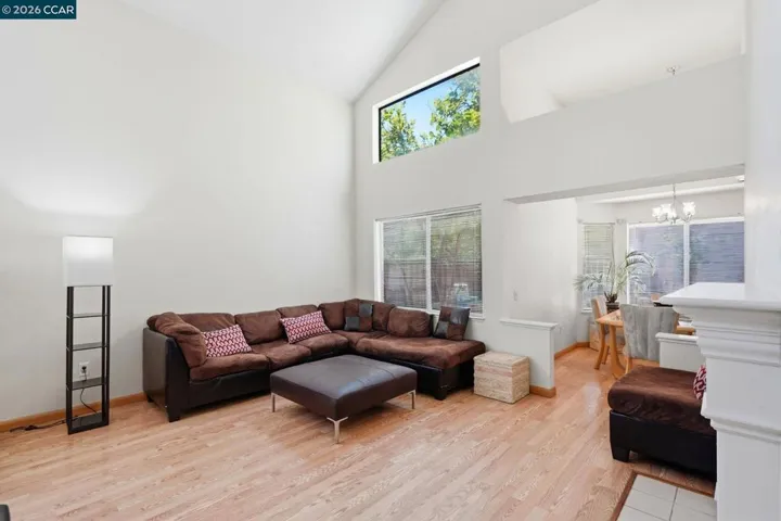 1032 Burnham Dr, Pittsburg, California 94565