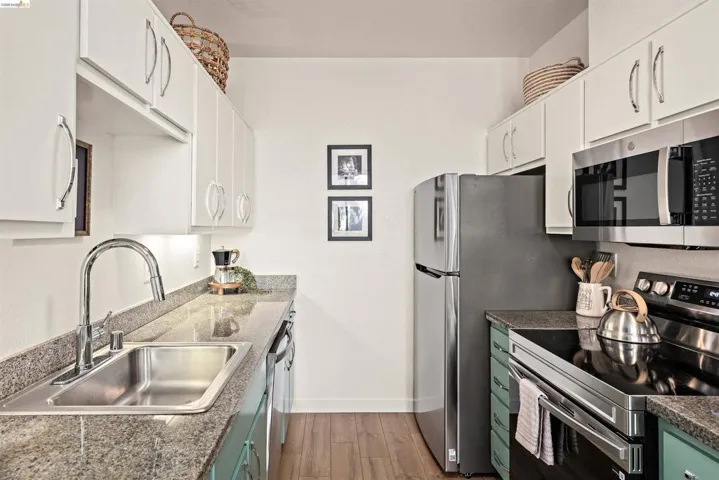 191 Schooner Ct, Richmond, California 94804