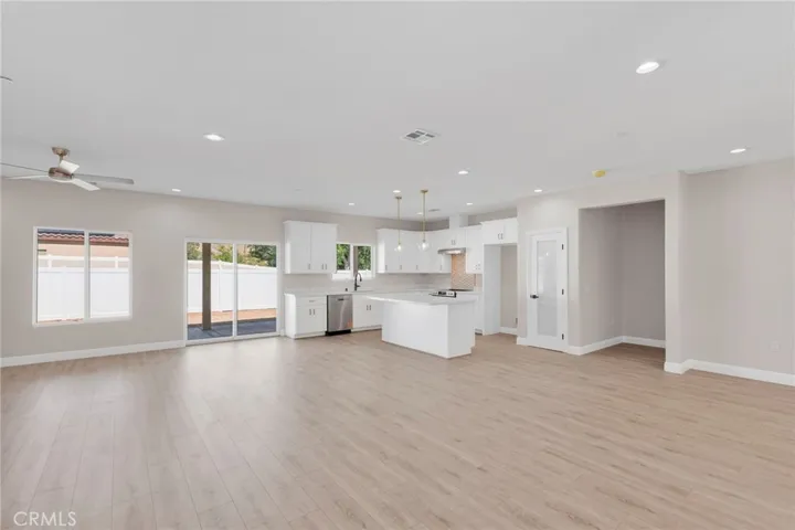 15991 Tao Road, Apple Valley, California 92307