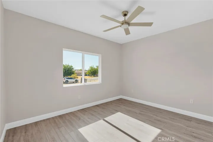 15991 Tao Road, Apple Valley, California 92307