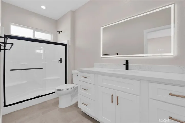 Junior Master Bathroom