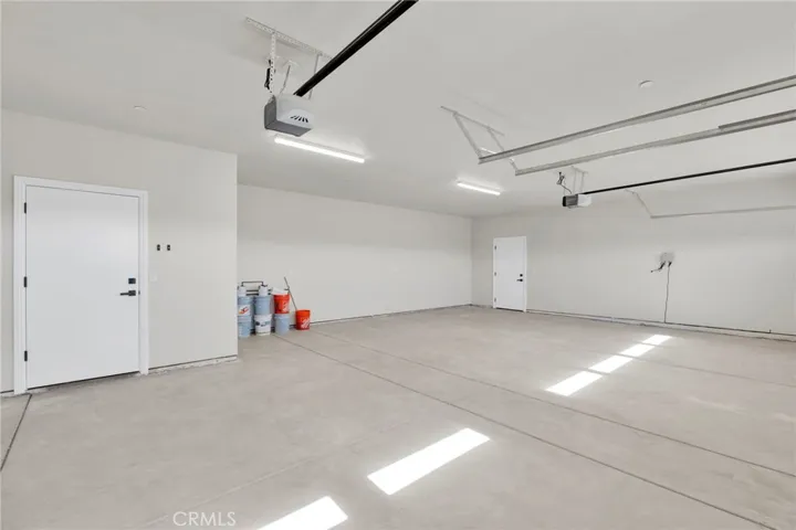 15991 Tao Road, Apple Valley, California 92307