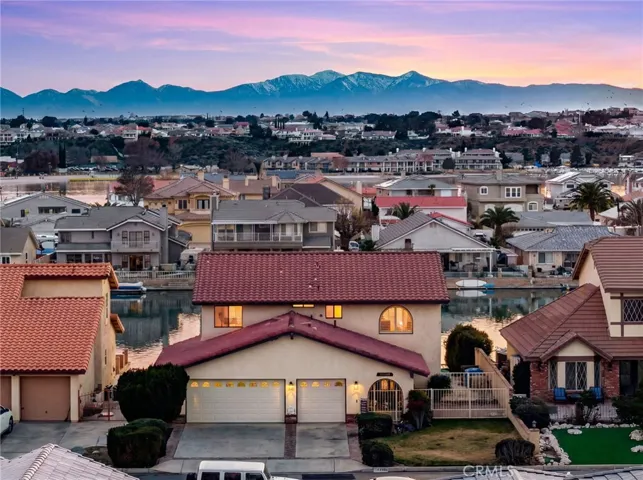 13520 Sea Gull Drive, Victorville, California 92395