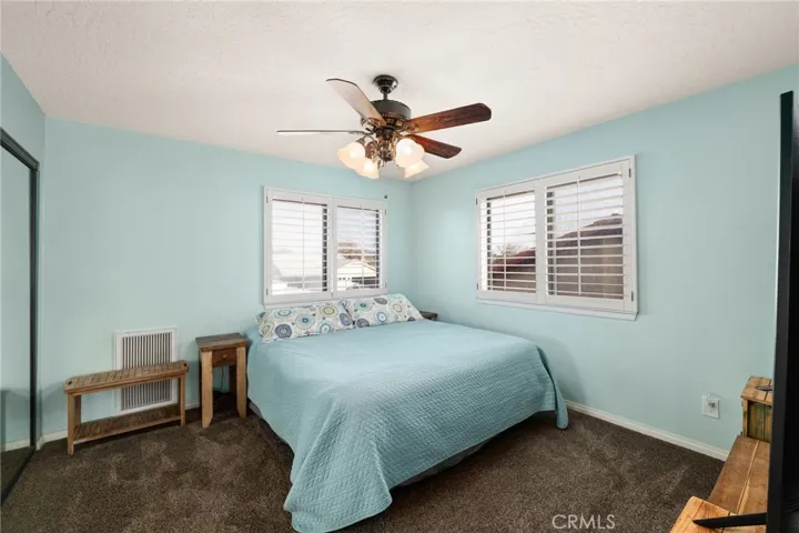 13520 Sea Gull Drive, Victorville, California 92395