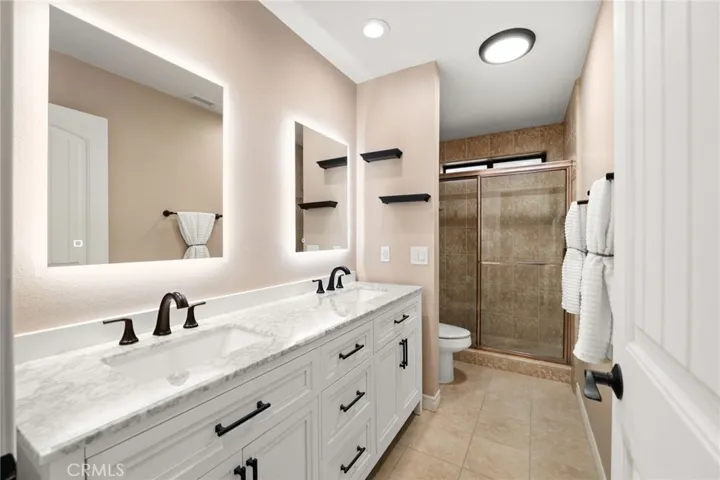 13520 Sea Gull Drive, Victorville, California 92395