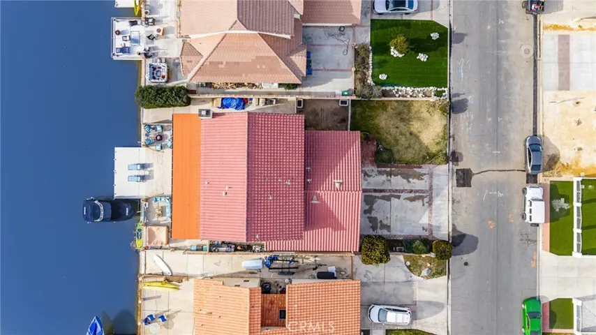 13520 Sea Gull Drive, Victorville, California 92395