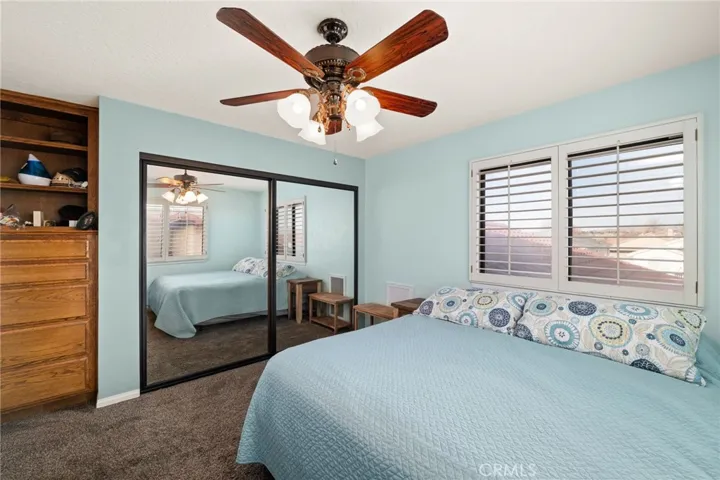 13520 Sea Gull Drive, Victorville, California 92395