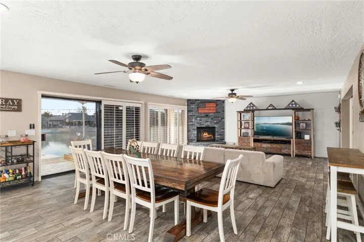 13520 Sea Gull Drive, Victorville, California 92395
