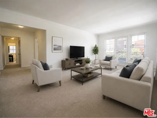 8551 Holloway Drive, West Hollywood, California 90069