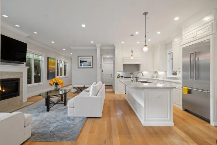 412 Lee Avenue, Half Moon Bay, California 94019