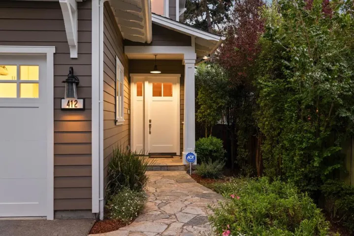 412 Lee Avenue, Half Moon Bay, California 94019