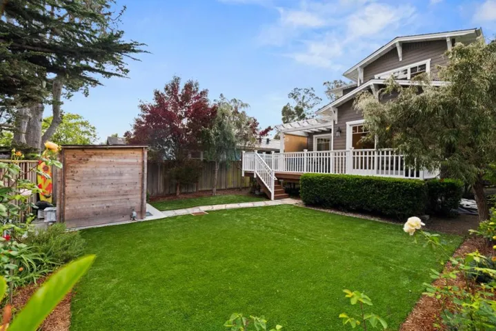 412 Lee Avenue, Half Moon Bay, California 94019
