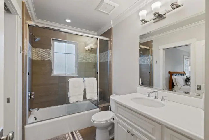 412 Lee Avenue, Half Moon Bay, California 94019