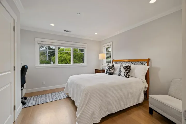 412 Lee Avenue, Half Moon Bay, California 94019