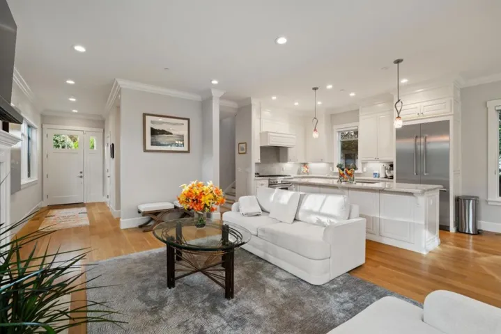 412 Lee Avenue, Half Moon Bay, California 94019