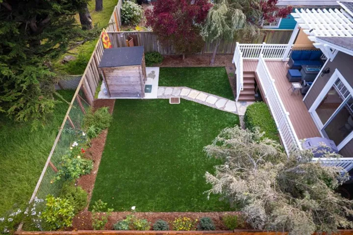 412 Lee Avenue, Half Moon Bay, California 94019