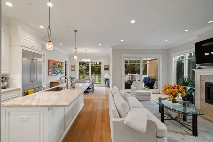 412 Lee Avenue, Half Moon Bay, California 94019