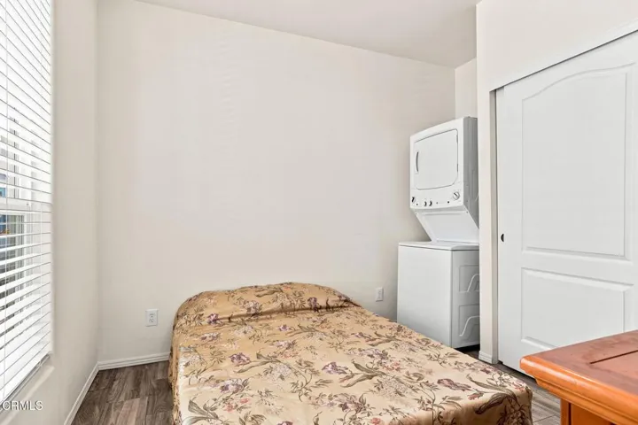 3975 Telegraph Road 26, Ventura, California 93003 — photo 5