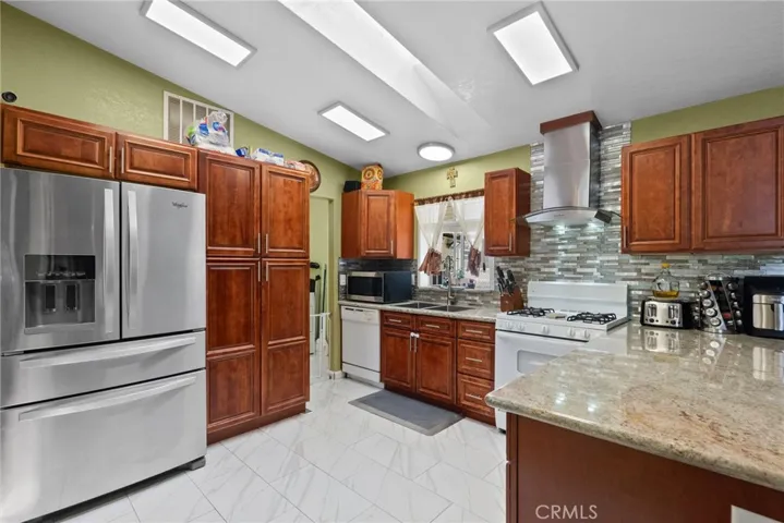 36200 Paradise Ranch 1, Castaic, California 91384